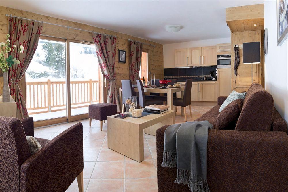 Residence Cgh Kalinda Les Boisses Exterior photo